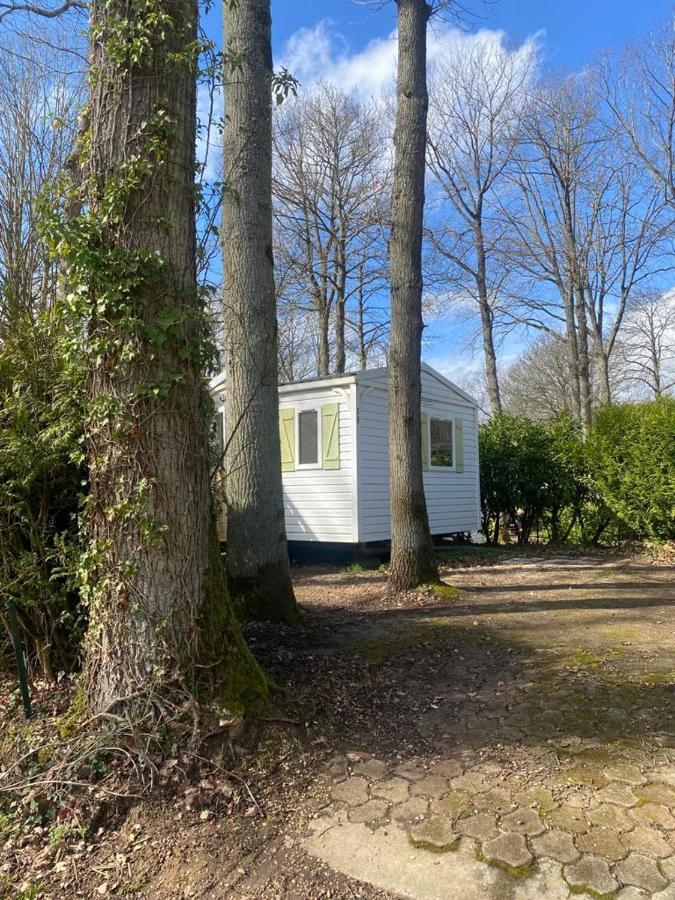 Mobil-Home Au Parc Des Roches Saint-Chéron Exteriér fotografie